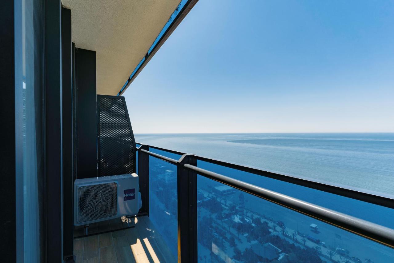 Manco Apartments Батумі Екстер'єр фото