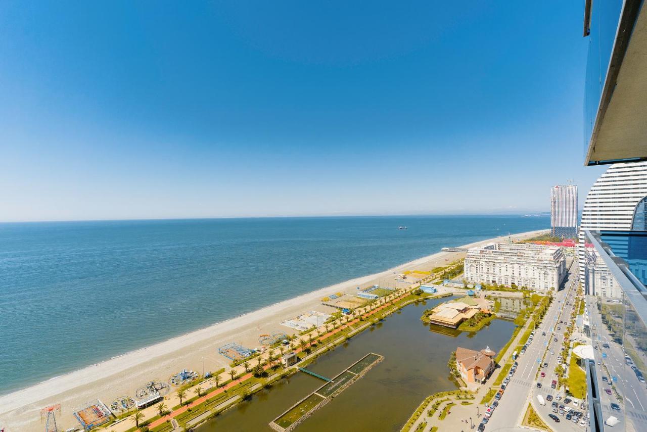 Manco Apartments Батумі Екстер'єр фото