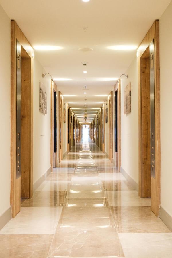 Manco Apartments Батумі Екстер'єр фото