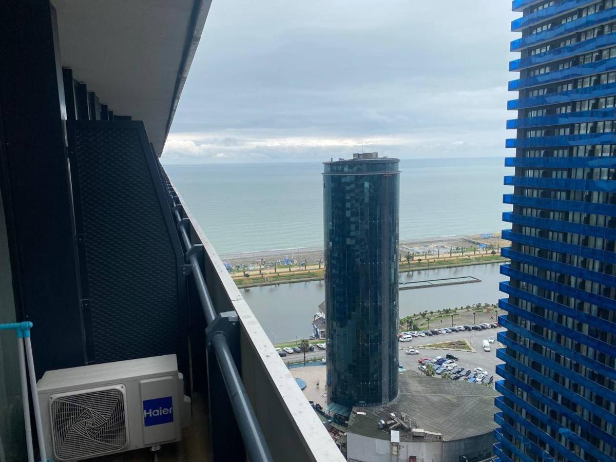 Manco Apartments Батумі Екстер'єр фото